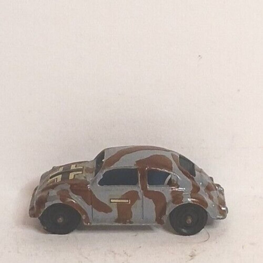 Tootsie Toy VW Volkswagon Beetle Vintage Diecast Hand Painted Good Condition